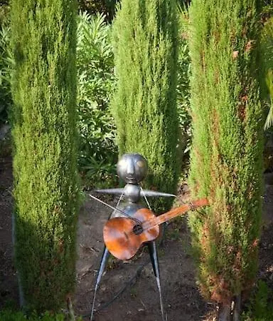 ヴィラ La Crespina *
