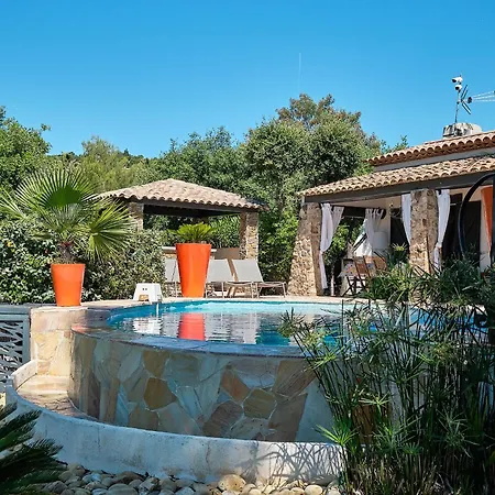 ヴィラ La Crespina サン・エギュルフ